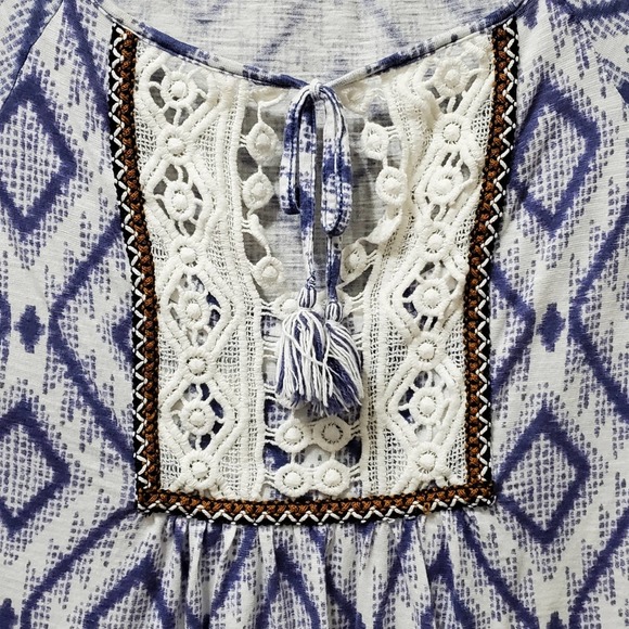 Anthropologie Vanessa Virginia Boho Geometric Print, 3/4 Length Sleeve Top - Picture 3 of 4